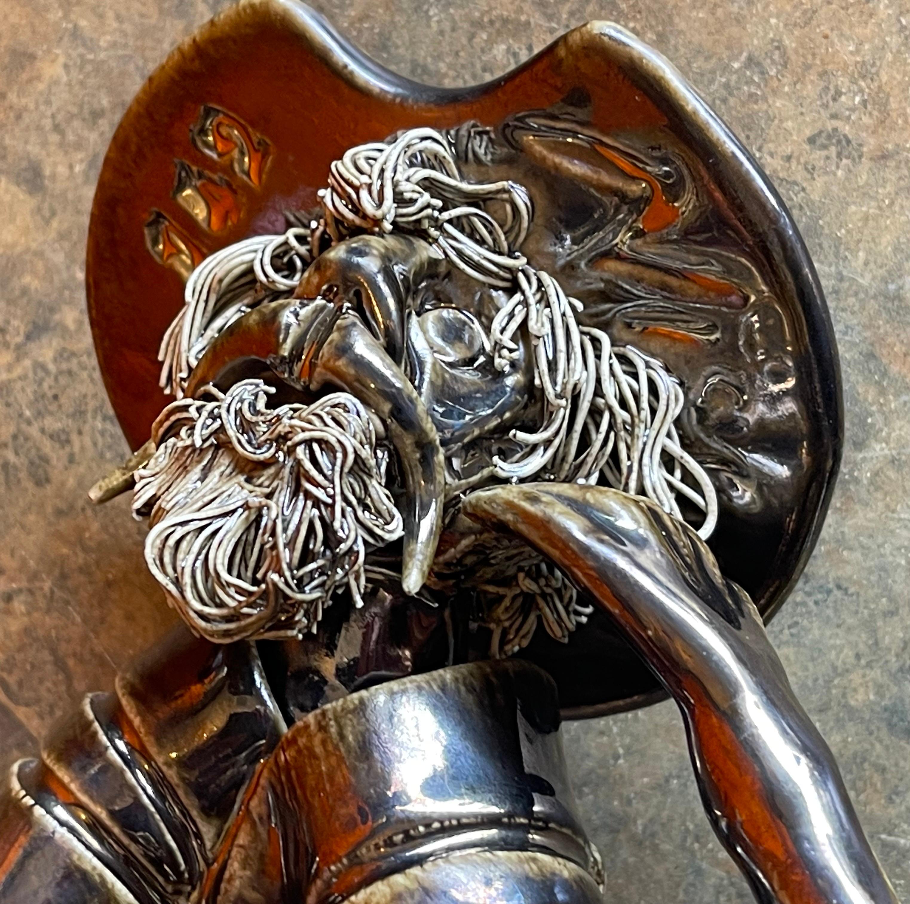 Escultura de Don Quijote firmada por Roberto Nischli 7