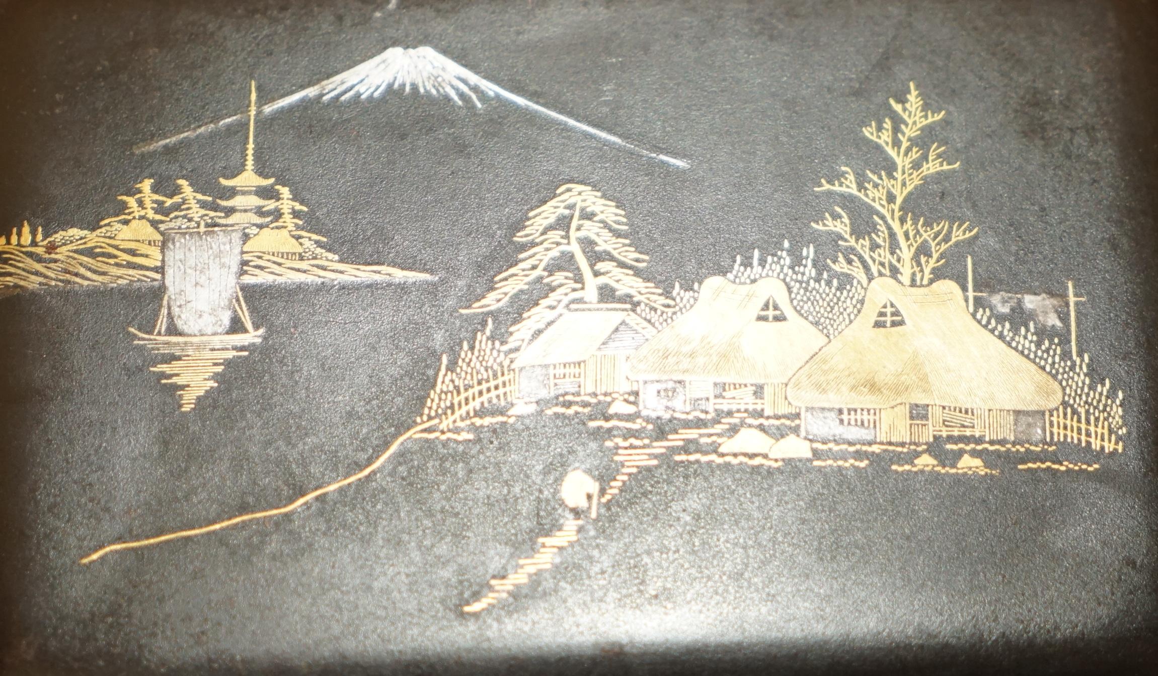 20th Century SIGNED & STAMPED ANTIQUE 24CT GOLD INLAID JAPANESE KOMEI WORK CiGARETTE CASE For Sale