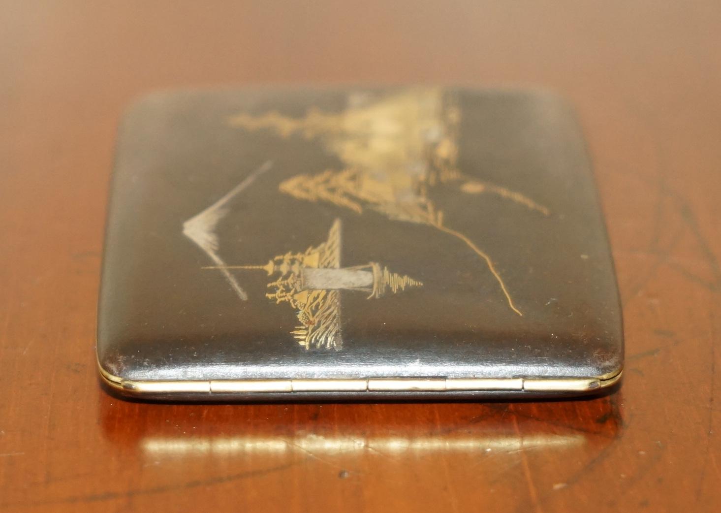 SIGNED & STAMPED ANTIQUE 24CT GOLD INLAID JAPANESE KOMEI WORK CiGARETTE CASE For Sale 1