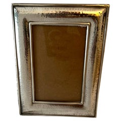 Signierter Sterling-Bilderrahmen, 3,5 x 5,5, mit gehämmerter Oberfläche