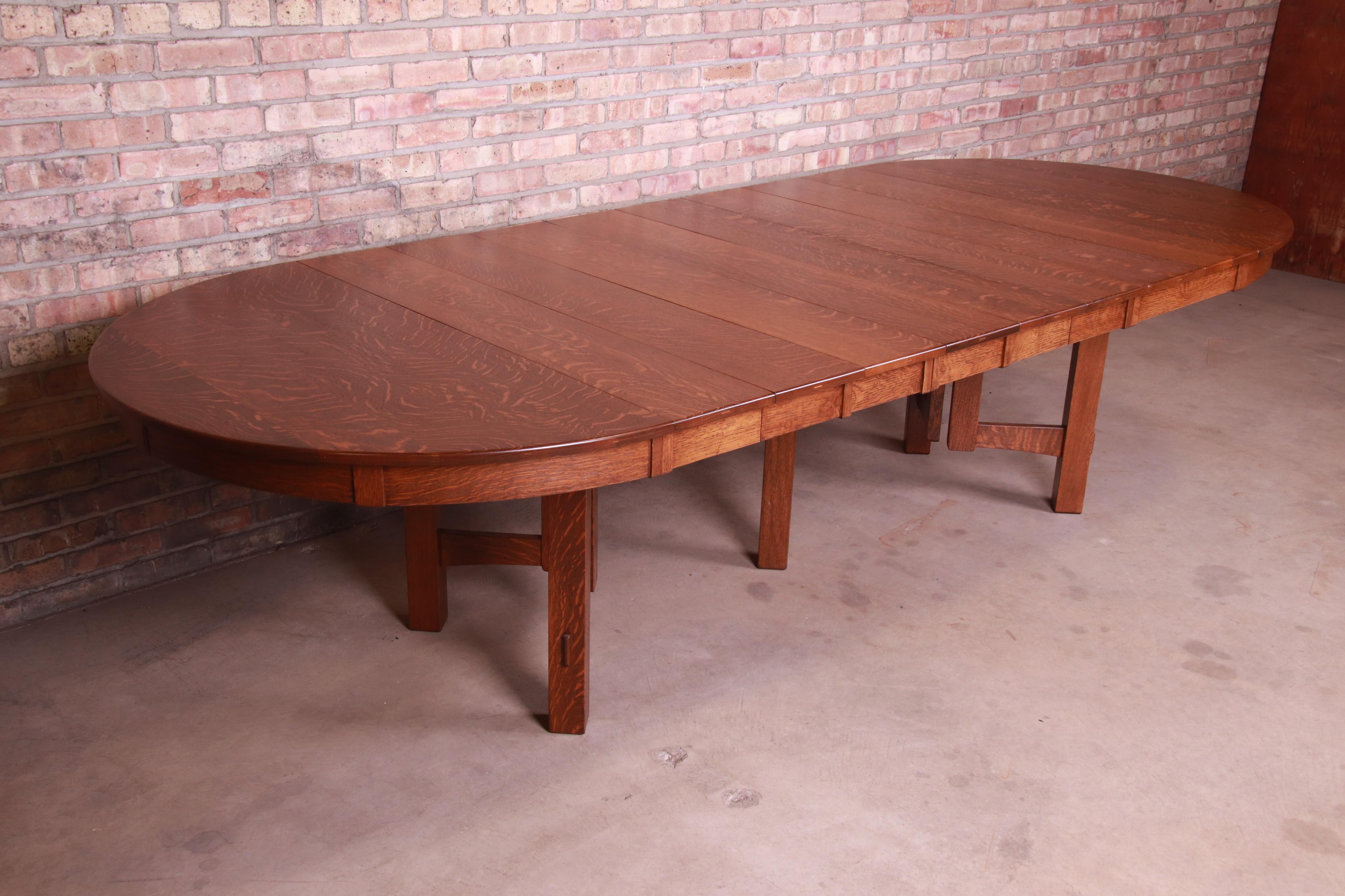 Signed Stickley Antique Mission Oak Arts & Crafts Dining Table, Newly Restored In Good Condition In South Bend, IN