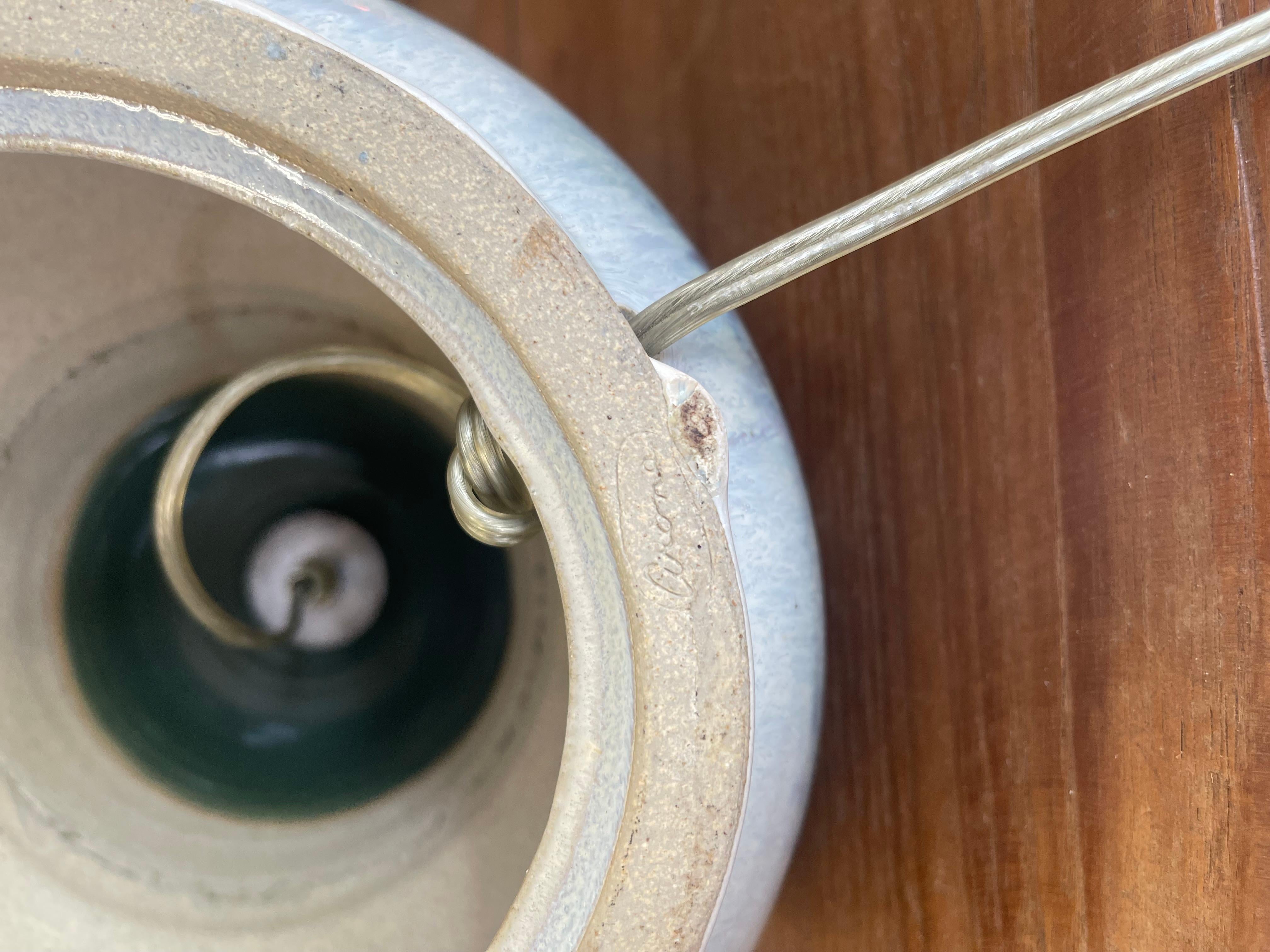 Signierte Studio Pottery Keramik Tischlampe mit kristalliner Glasur und Moosgrün im Angebot 5