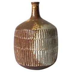Signed Studio Pottery Vase in Stoneware by Paul Bellardo circa 1970s
