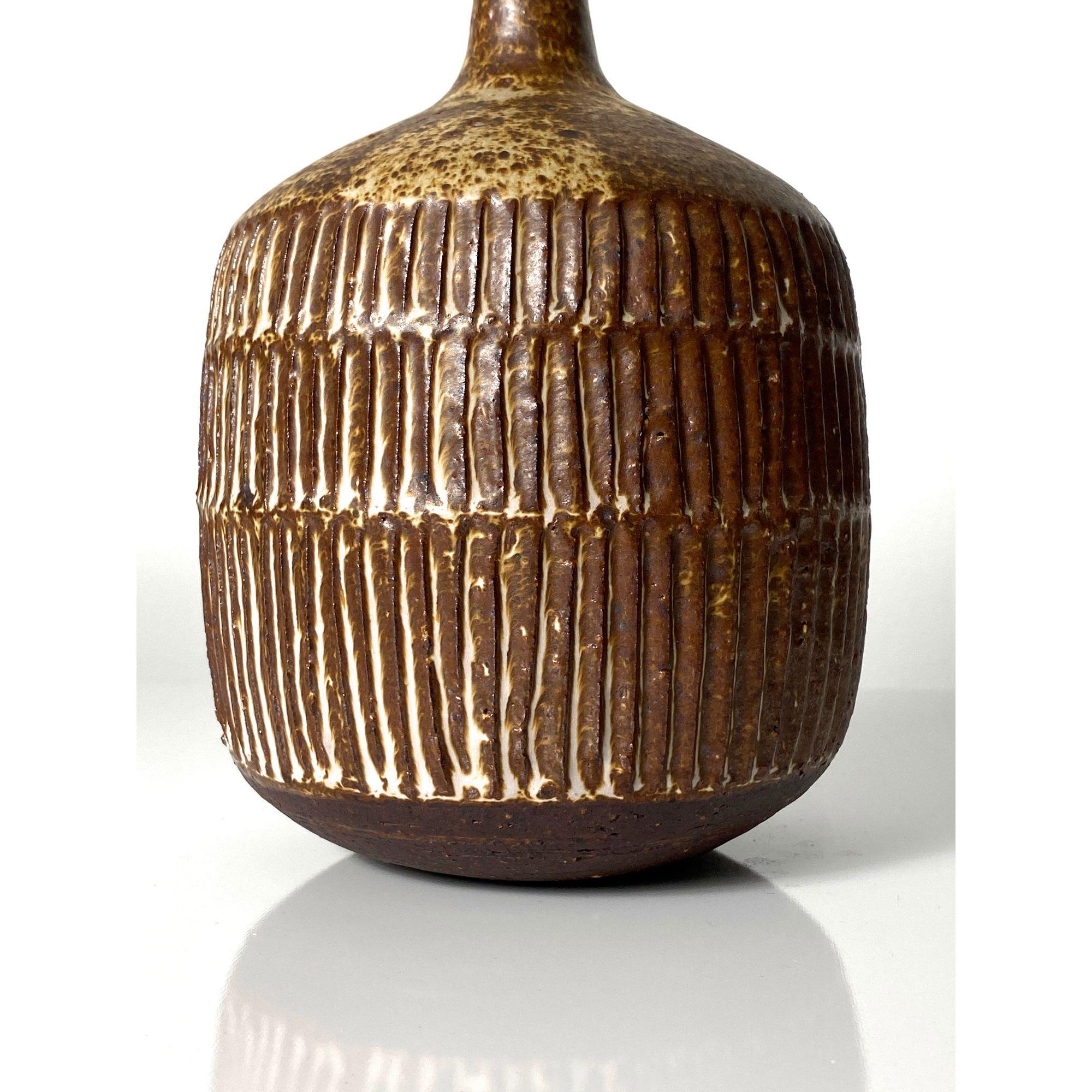 20th Century Signed Studio Pottery Vase in Stoneware by Paul Bellardo circa 1970s