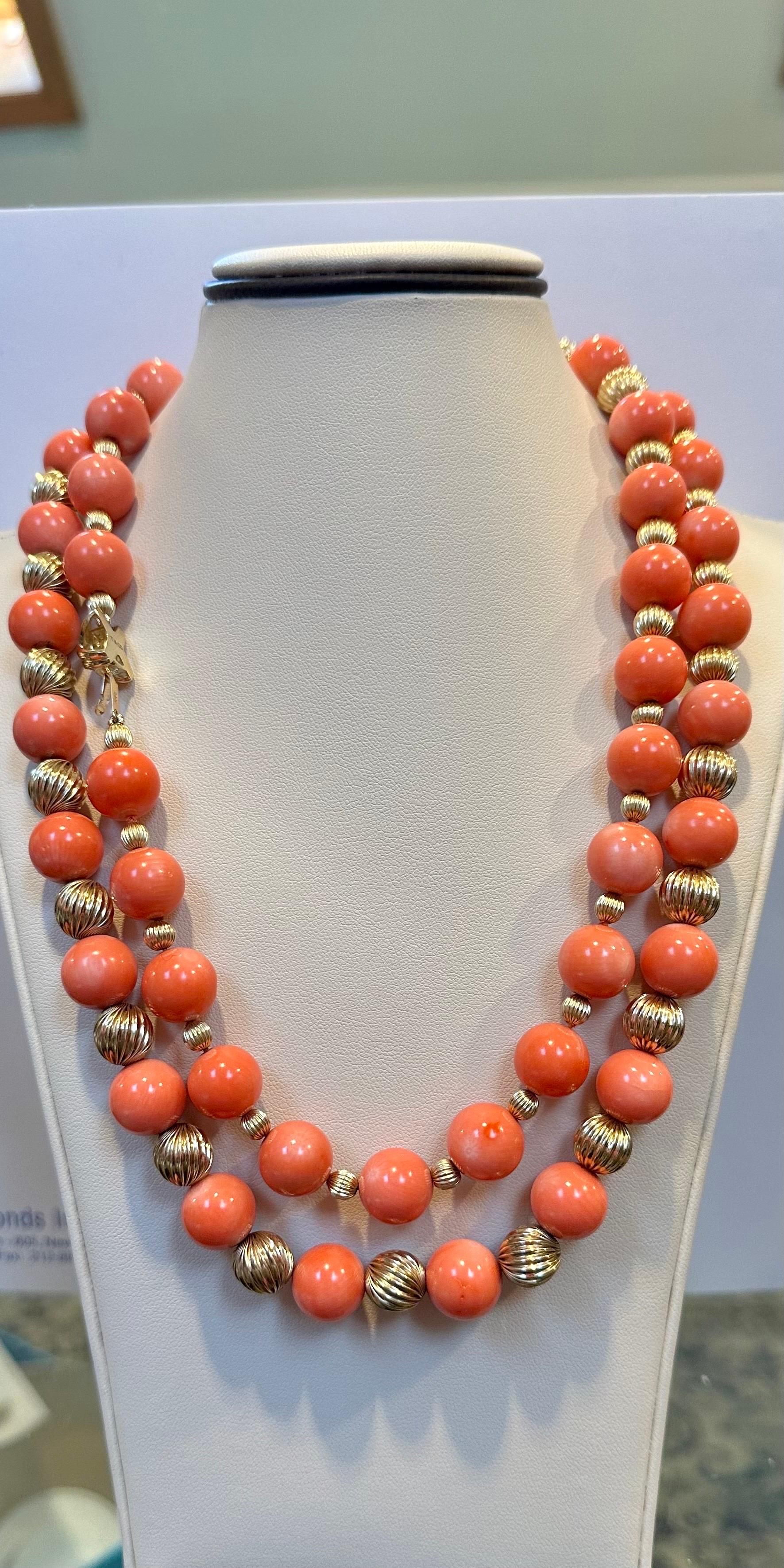 Signed Tiffany & Co. Vintage Natural Coral & Yellow Gold Bead Necklace, 38