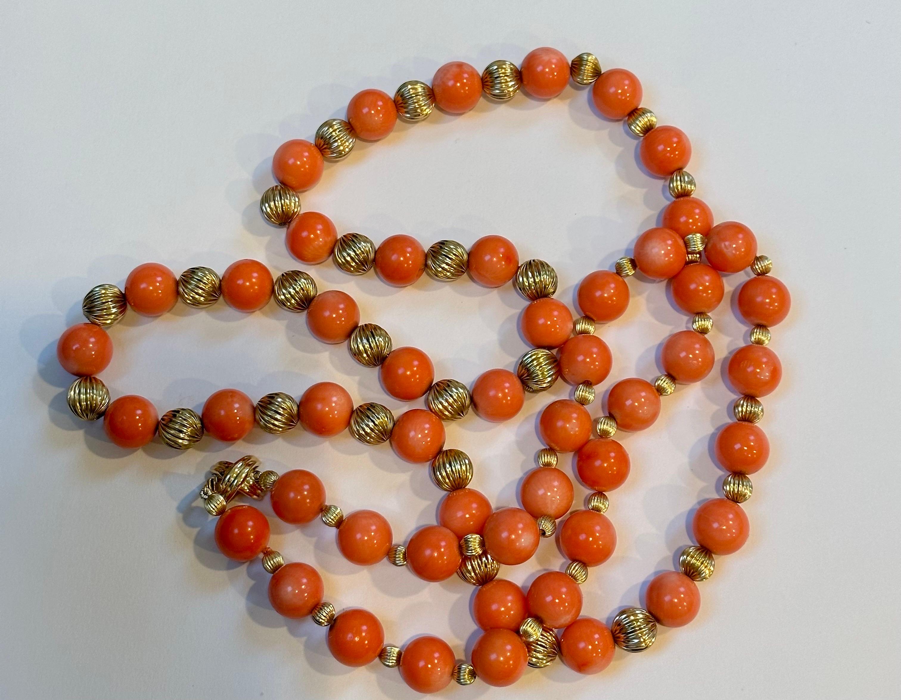Women's Signed Tiffany & Co. Vintage Natural Coral & Yellow Gold Bead Necklace, 38