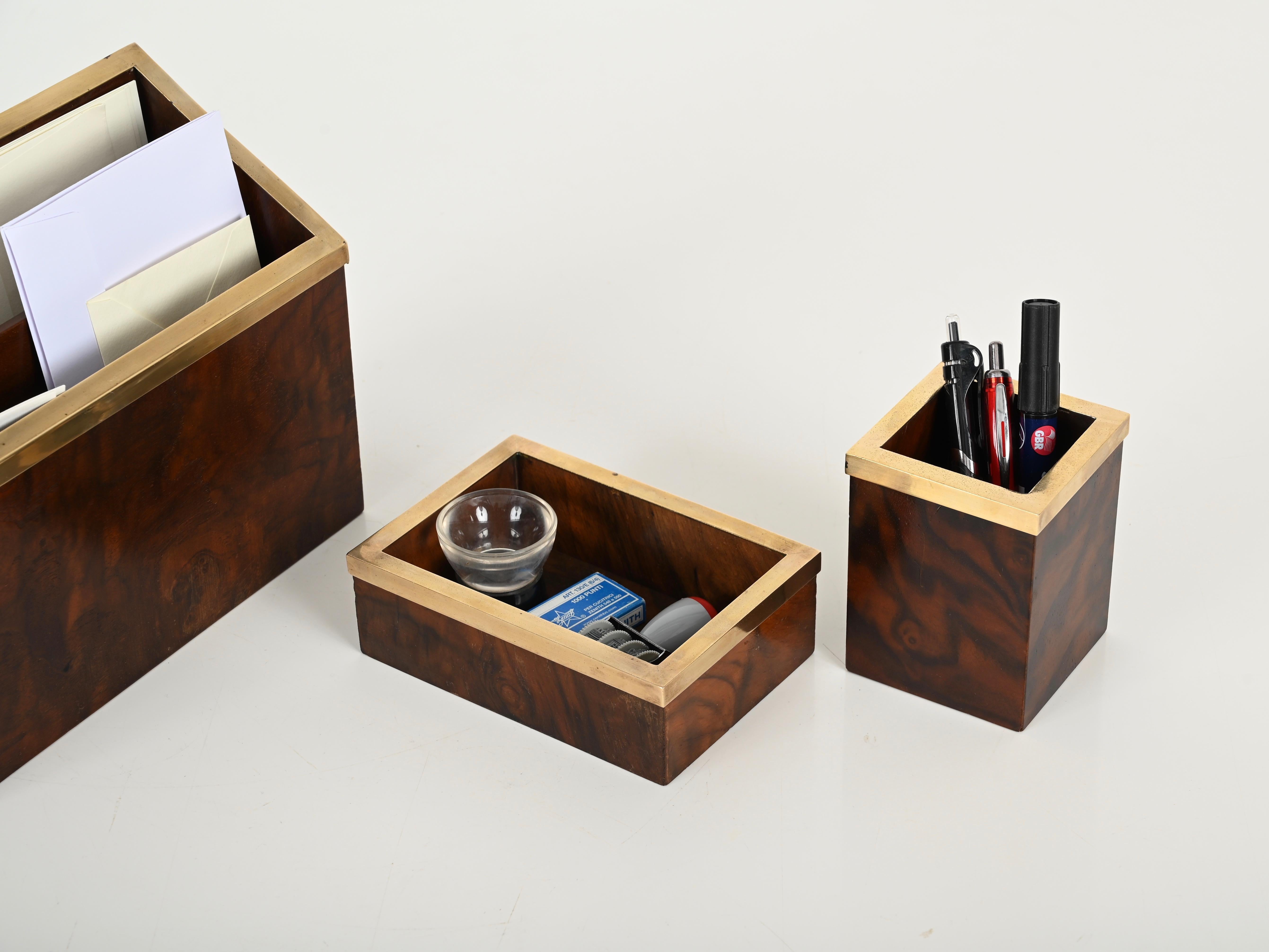 Signed Tommaso Barbi Mid-Century Desk Set of 5 in Burl and Brass, Italy 1970s 12