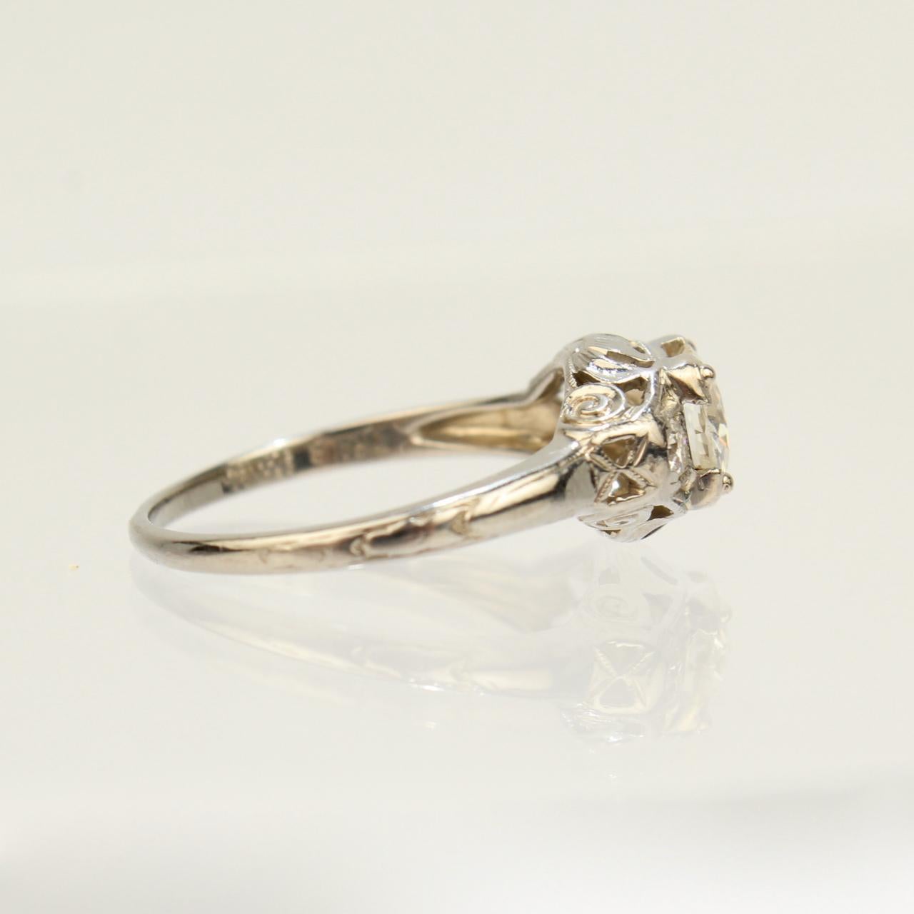 Traub Orange Blossom Art Deco 18 Karat Gold & Diamond Engagement Ring In Good Condition In Philadelphia, PA