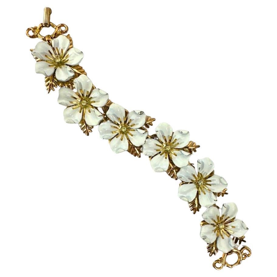 Signed Trifari Dogwood Bracelet Vintage Enamel White & Gold Tone Flower Bracelet For Sale