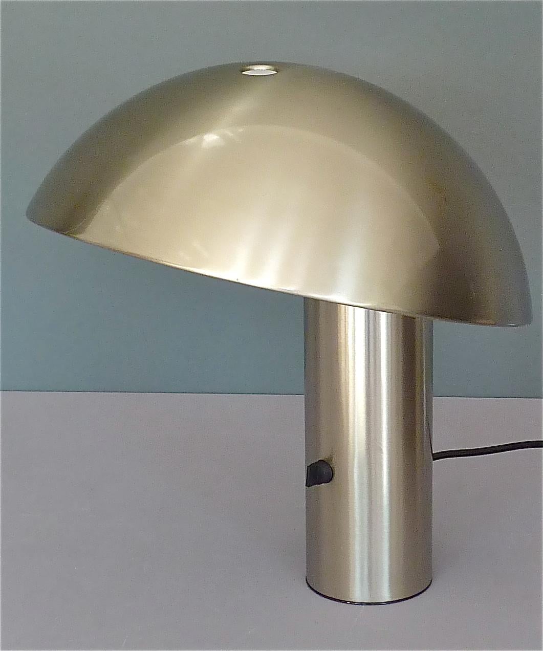 Signed Valenti Vaga Table Lamp by Franco Mirenzi Brushed Steel, Italian, 1970s In Good Condition In Nierstein am Rhein, DE