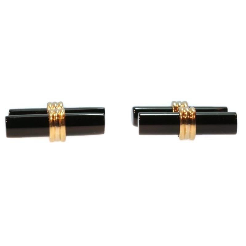 Signed Van Cleef & Arpels Onyx Gold Cufflinks For Sale 2