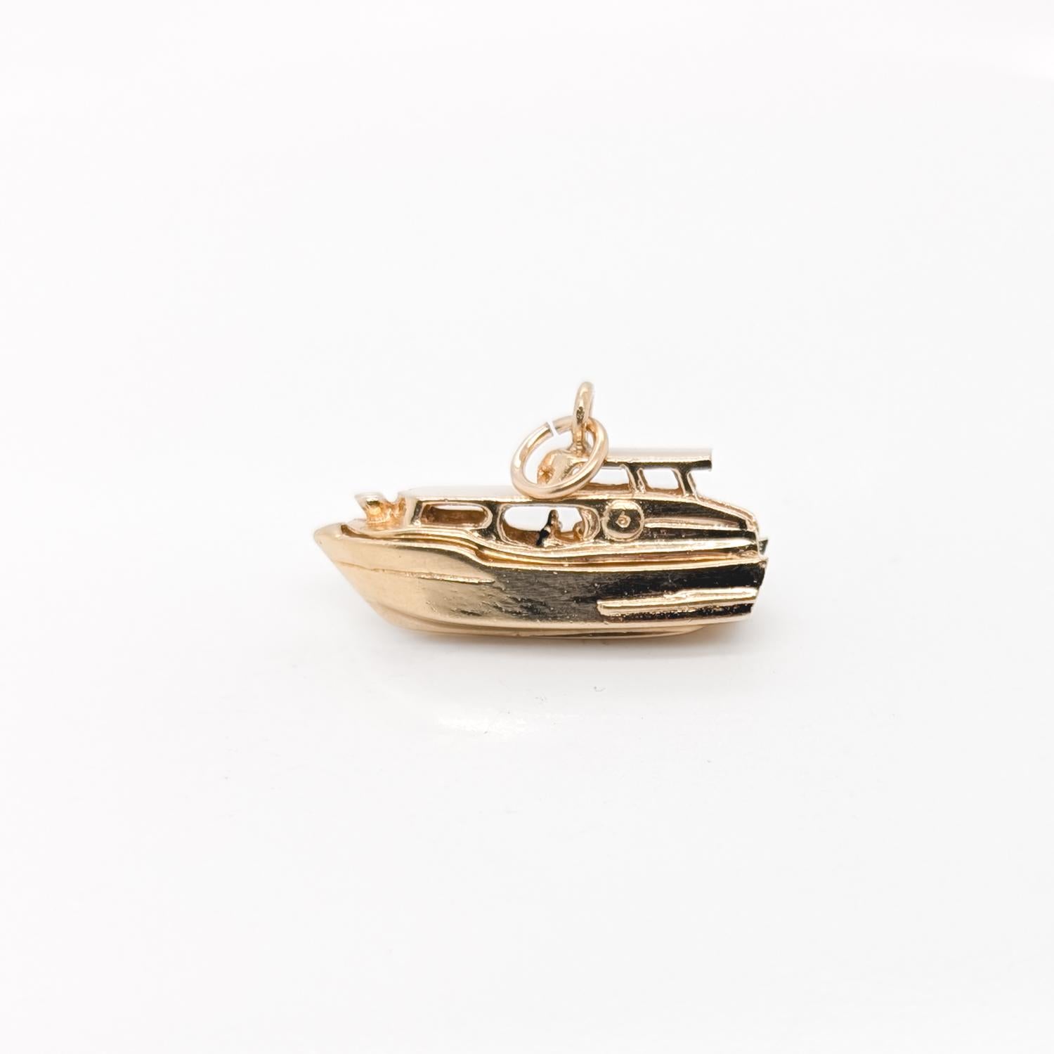 Signed Vintage American 14K Gold Figural Yacht Boat Charm In Good Condition For Sale In Philadelphia, PA
