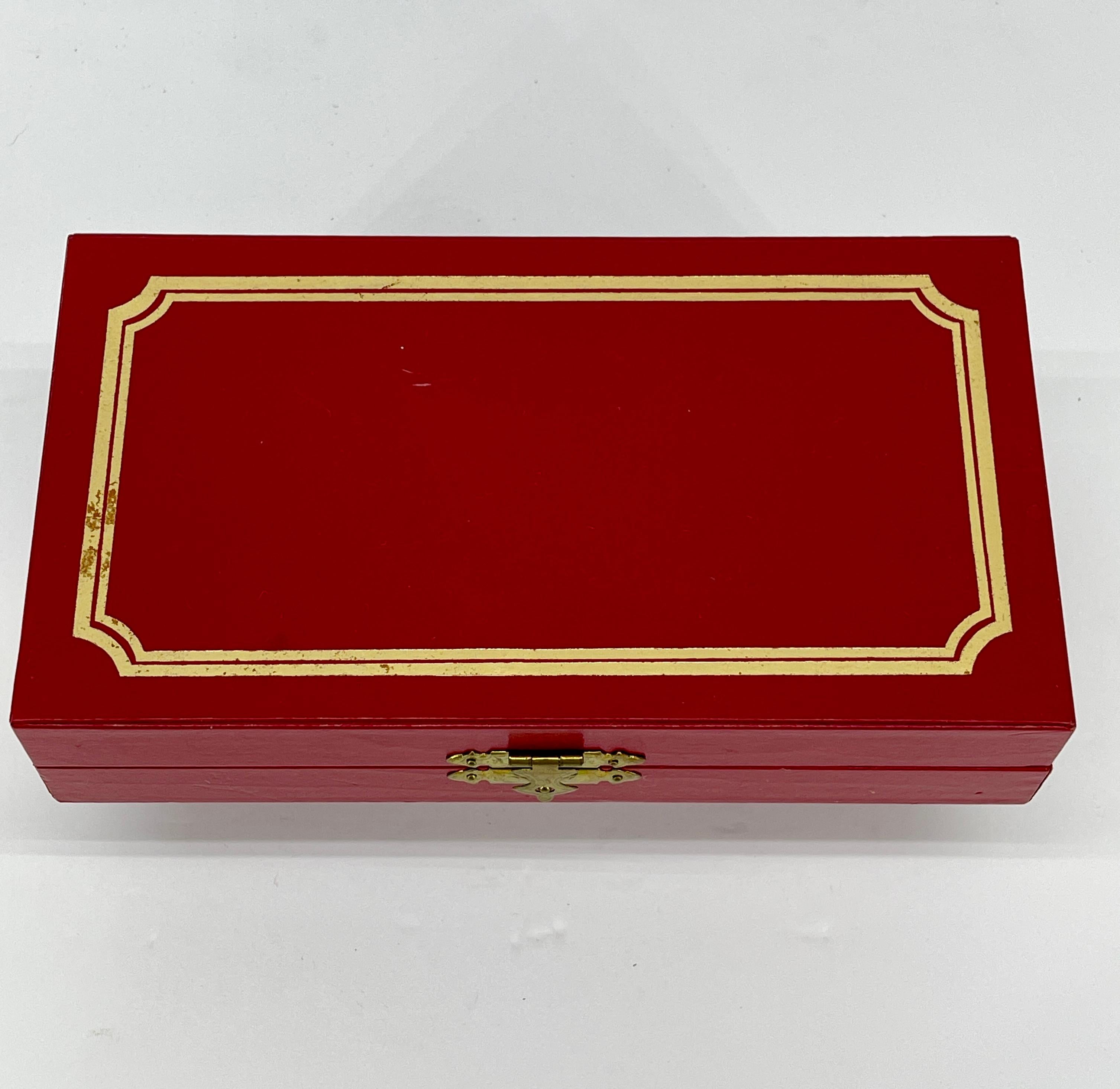 Hand-Crafted Signed Vintage Cartier Crystal Personal Ashtray Set, circa 1980's