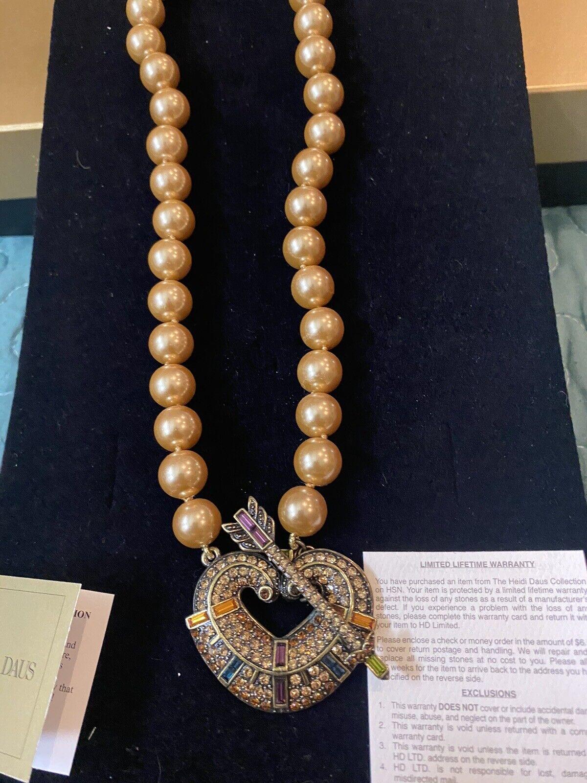 Modern Signed Vintage HEIDI DAUS Designer Crystal Love Heart Drop Pearl Necklace For Sale