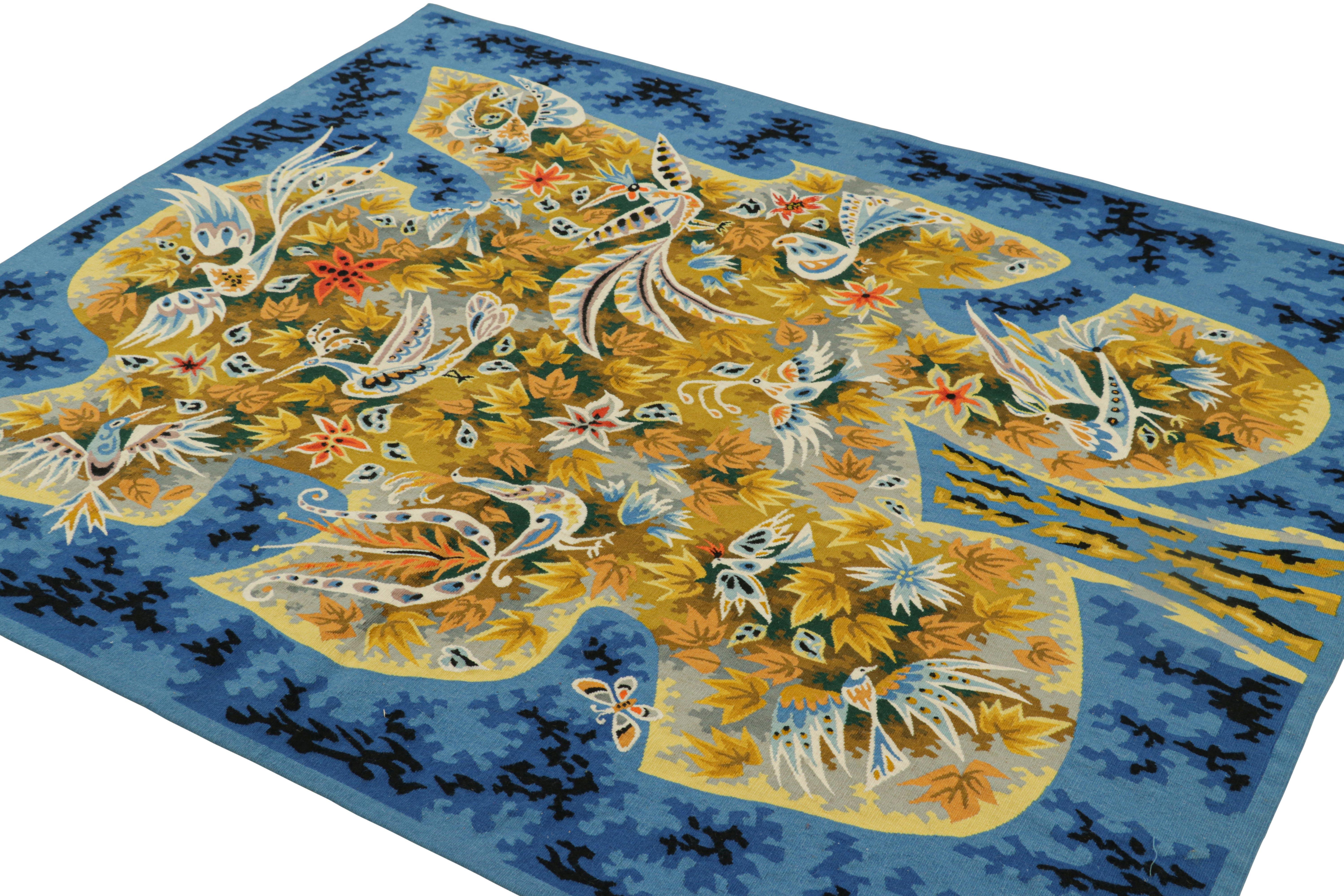 Signed Vintage Jacques Potin Tapestry “Le Petit Rappel Des Oiseaux” Rug & Kilim In Good Condition For Sale In Long Island City, NY