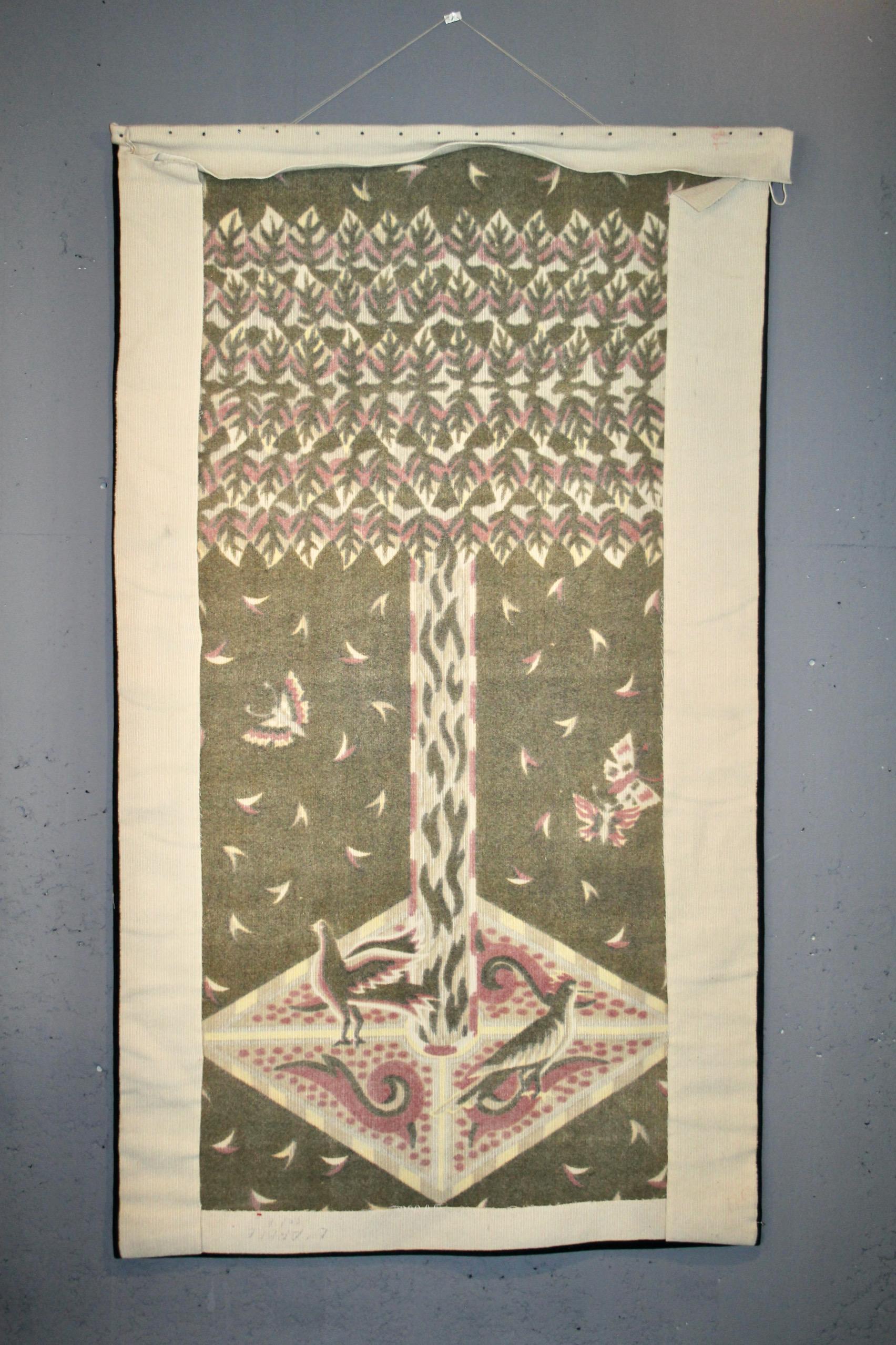 Signierte Vintage Jean Picart Le Doux Wandteppich mit Baum Bildnis im Angebot 3