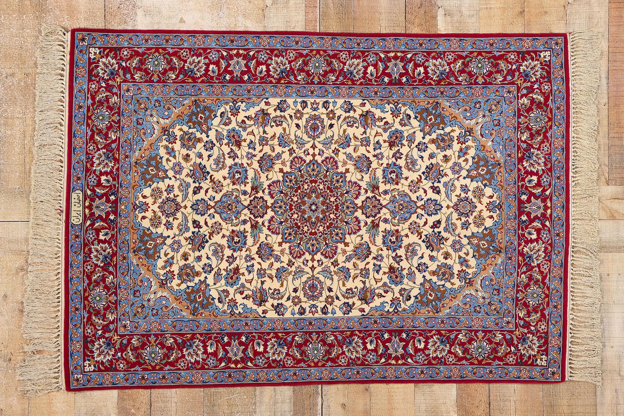 Signed Vintage Persian Isfahan Carpet with Traditional Style For Sale 3