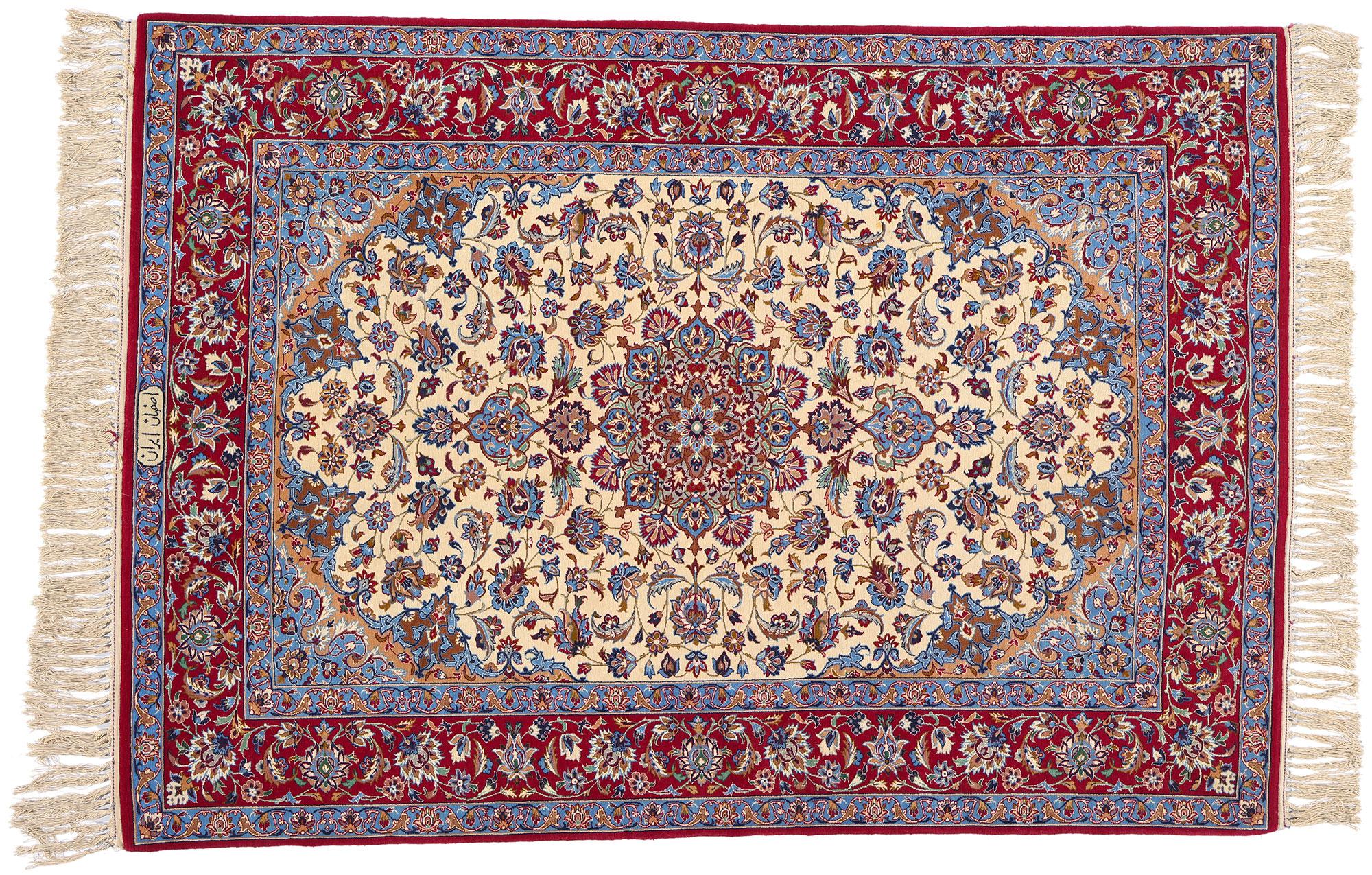 Signed Vintage Persian Isfahan Carpet with Traditional Style For Sale 4