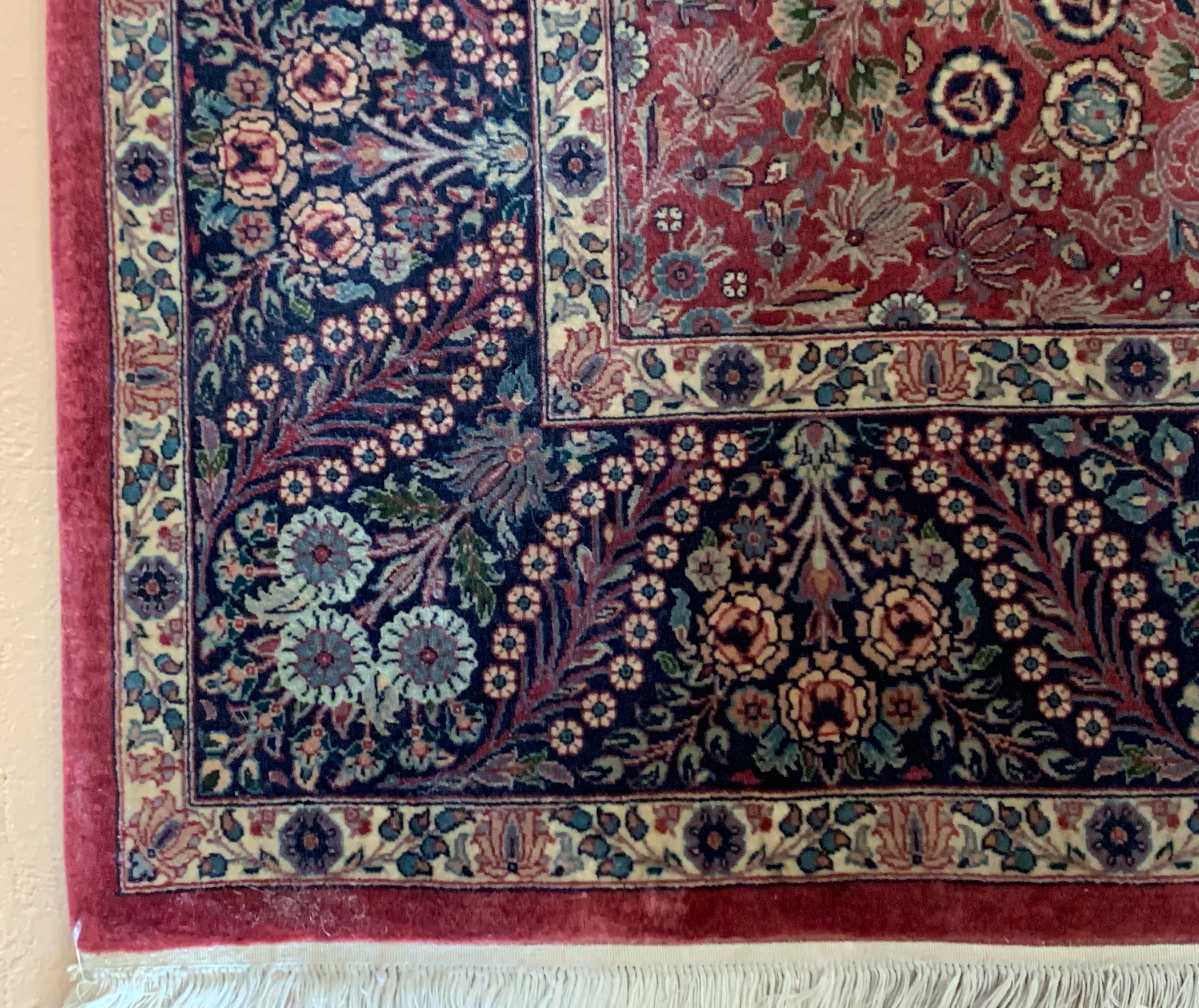 Signed Vintage Persian Kashan Rug, Very Fine, circa 1980s For Sale 1