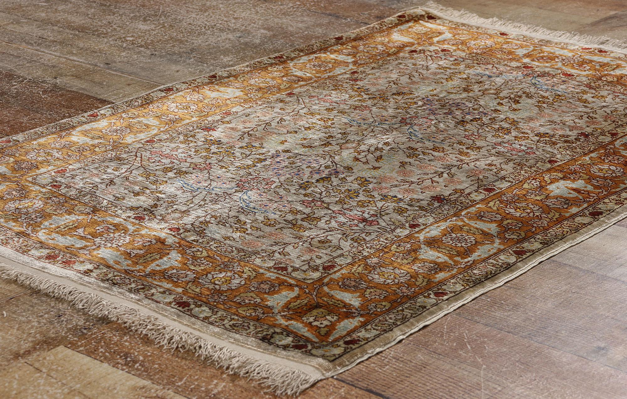 Signierter türkischer Hereke-Teppich aus Seide im Vintage-Stil, Blumenblume der sieben Berge (Handgeknüpft) im Angebot