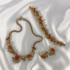 Signed Weiss Vintage Multi Color  Set Of Necklace , Bracelet , Earrings