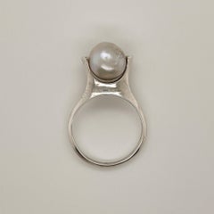 Signed Wesley Emmons Modernist Kinetic Sterling Silver and Baroque Pearl Ring