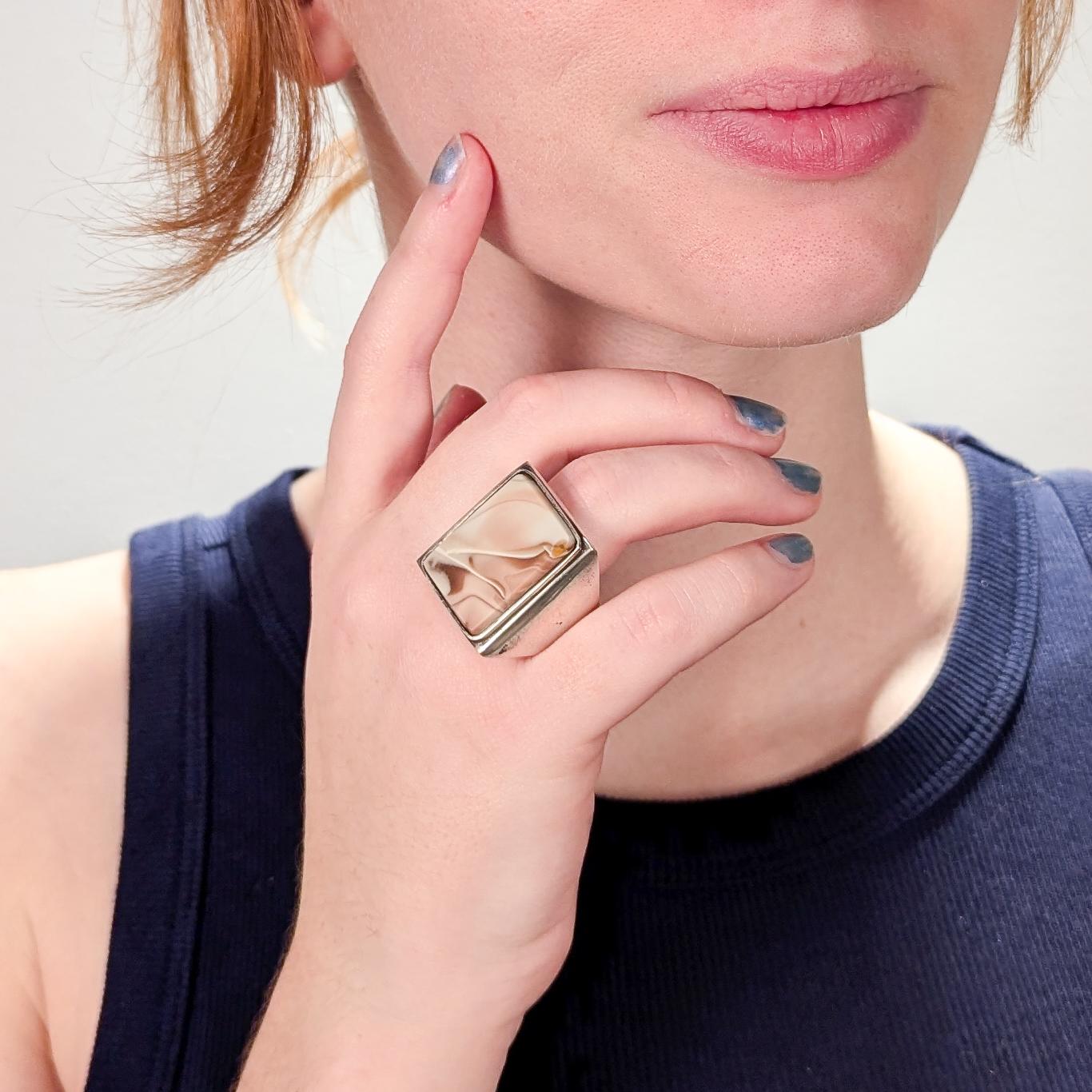 Signed Wesley Emmons Modernist Sterling Silver and Agate Signet Ring For Sale 6