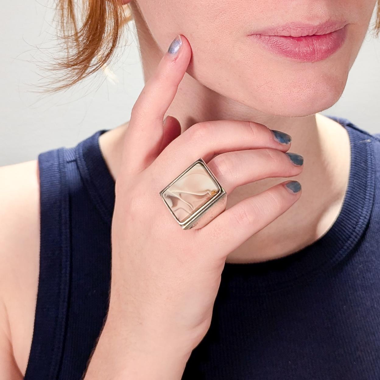Signed Wesley Emmons Modernist Sterling Silver and Agate Signet Ring For Sale 7