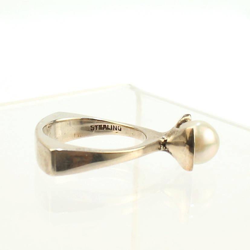 Signed Wesley Emmons Rocker Shank Modernist Sterling Silver and Pearl Ring 1