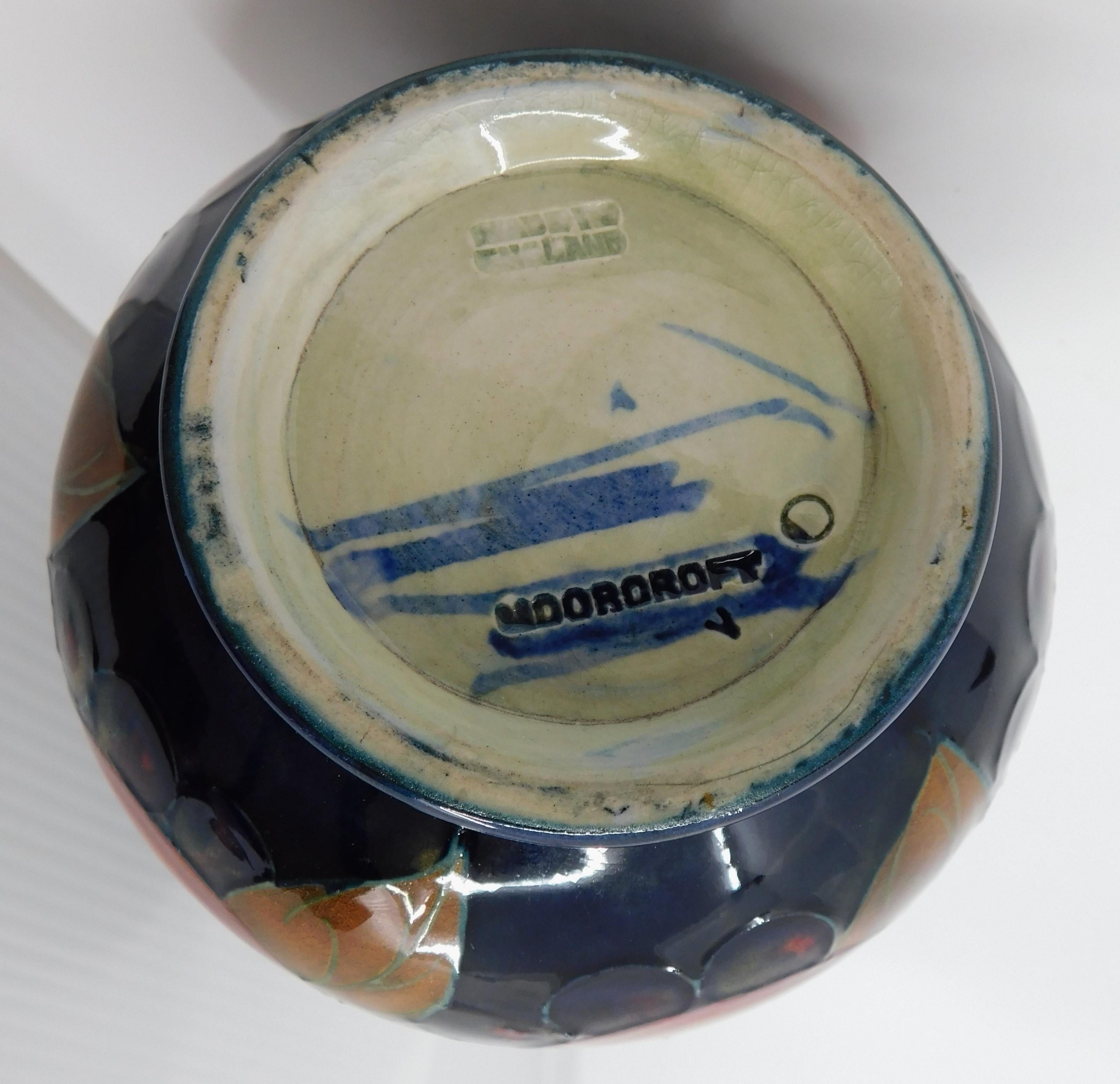 Signed William Moorcroft Pomegranate Cobalt Wisteria Art Pottery Vase Circa 1950 For Sale 4