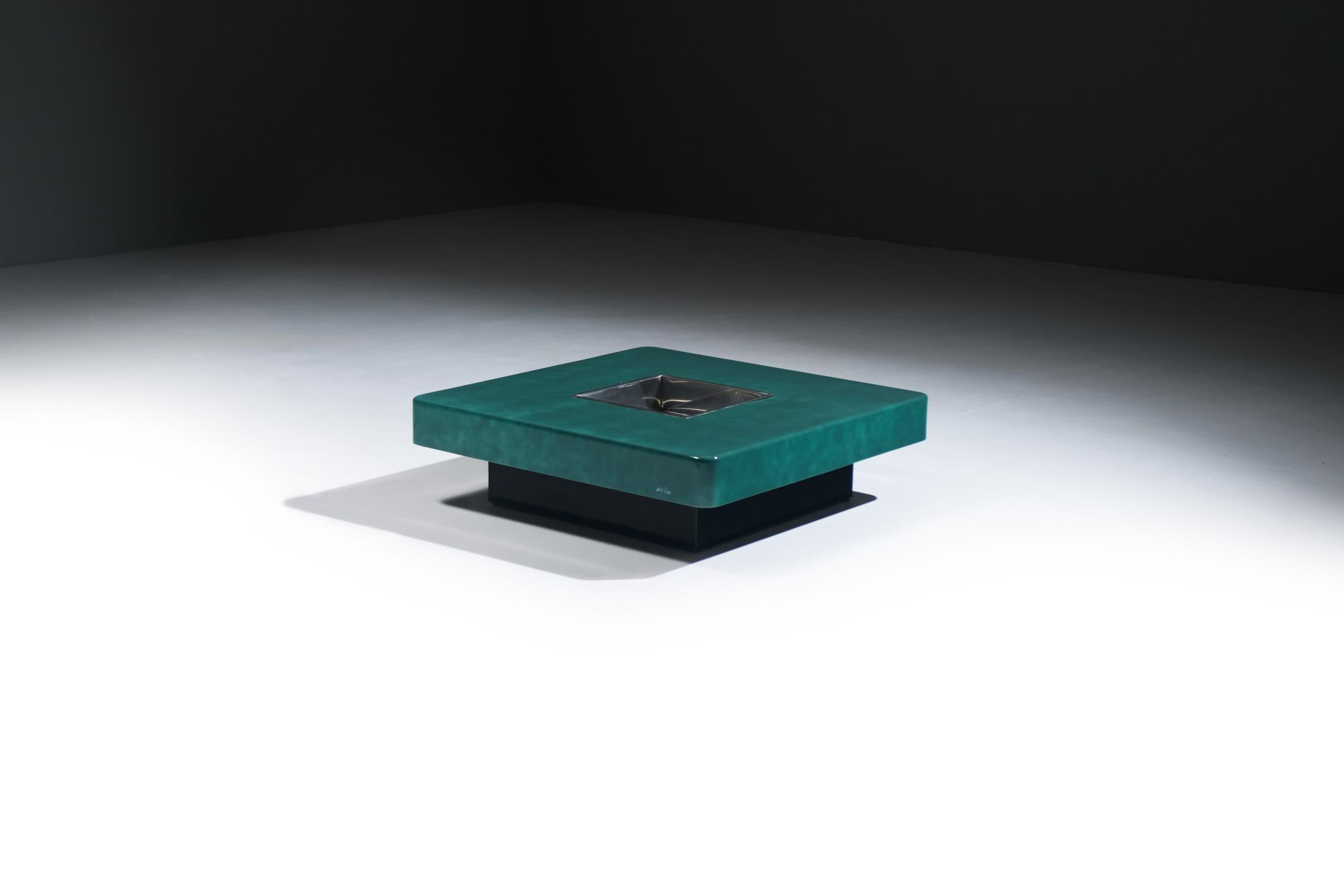 Signierter Willy Rizzo vintage 'TR' Couchtisch, Studio Willy Rizzo, Italien, 1970er Jahre (Moderne der Mitte des Jahrhunderts) im Angebot