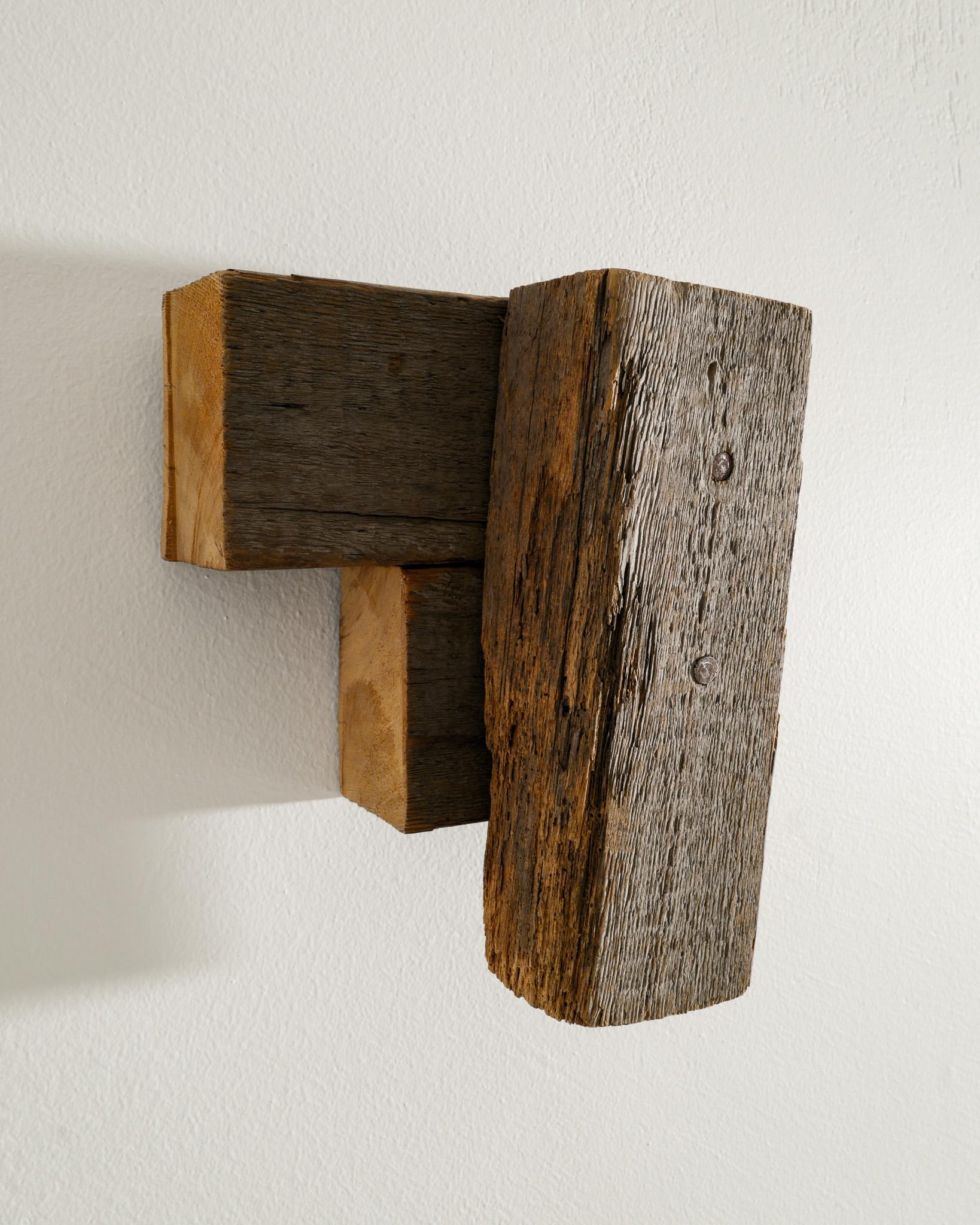 Américain Sculpture d'art contemporain en bois signée de Richard Nonas Produced, 2006 en vente