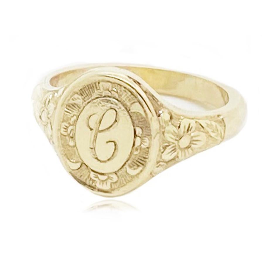 For Sale:  Personalized Signet 18ct Gold Renewal Ring 6
