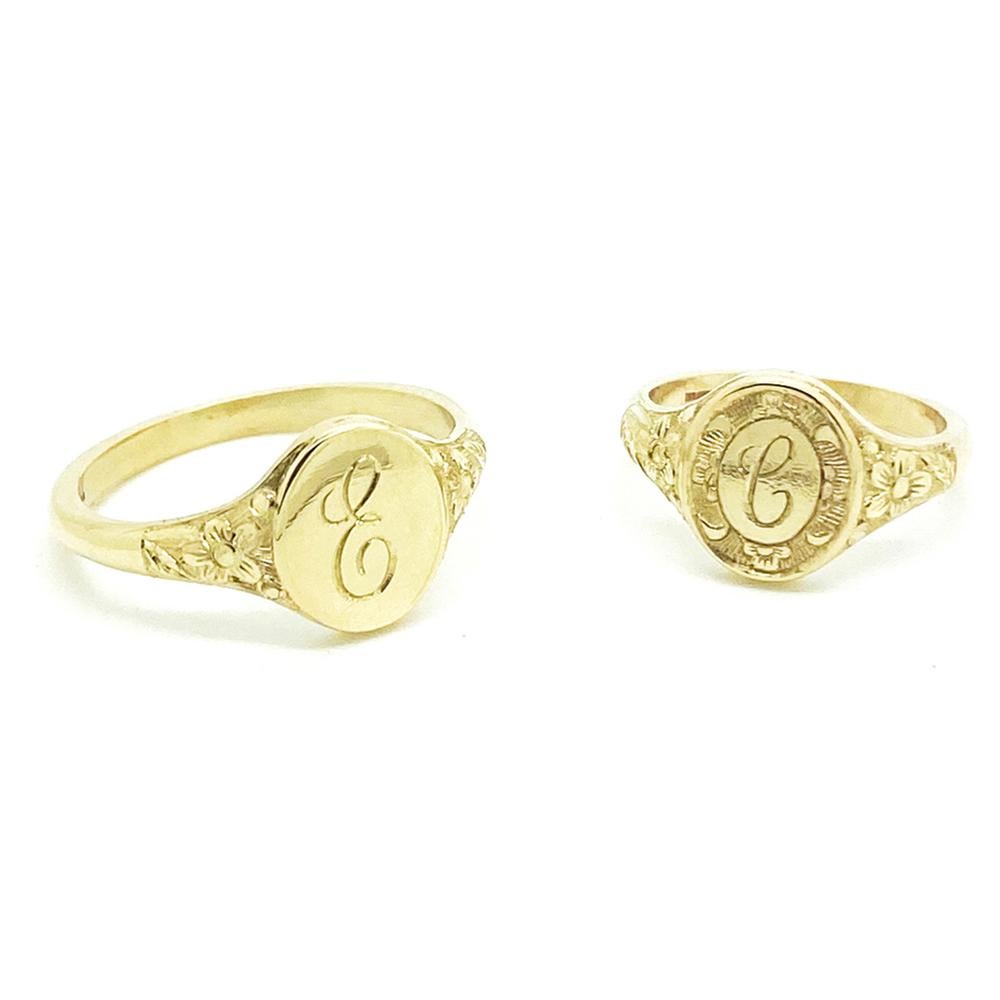 For Sale:  Personalized Signet 18ct Gold Renewal Ring 9