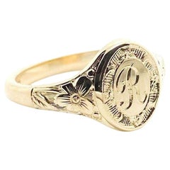 Personalized Signet 18ct Gold Renewal Ring