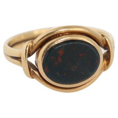 Signet Bloodstone Yellow Gold Ring Unsigned, 1900