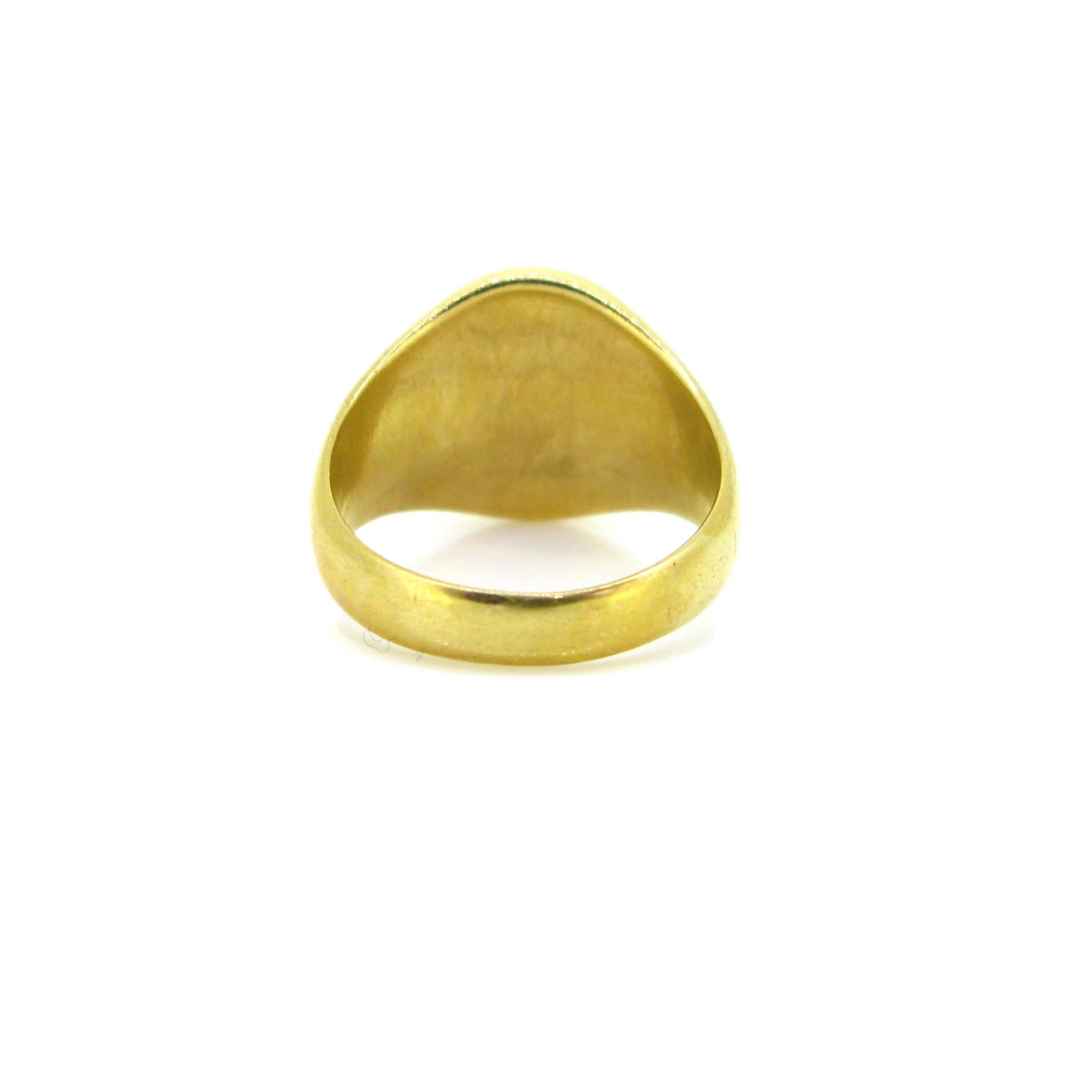 Signet Chevaliere Yellow Gold 1940s Ring 1