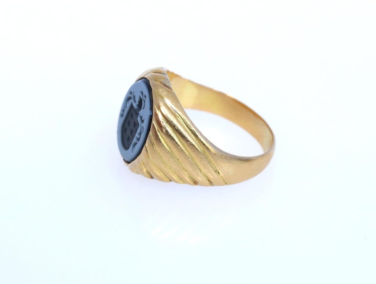 Signet Knight 18 Karat Gold Ring, 19th Century, France at 1stDibs
