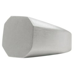Signet Liso Ring in Sterling Silver 925 by Alejandra Campos Taylor