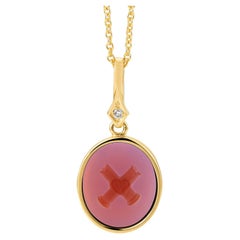 Oval Fortitudo Pendant 18k Yellow Gold 1 Diamond 0.02 ct Pink Carnelian Onyx