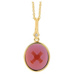 Oval Fortitudo Pendant 18k Yellow Gold 1 Diamond 0.02 ct Pink Carnelian Onyx