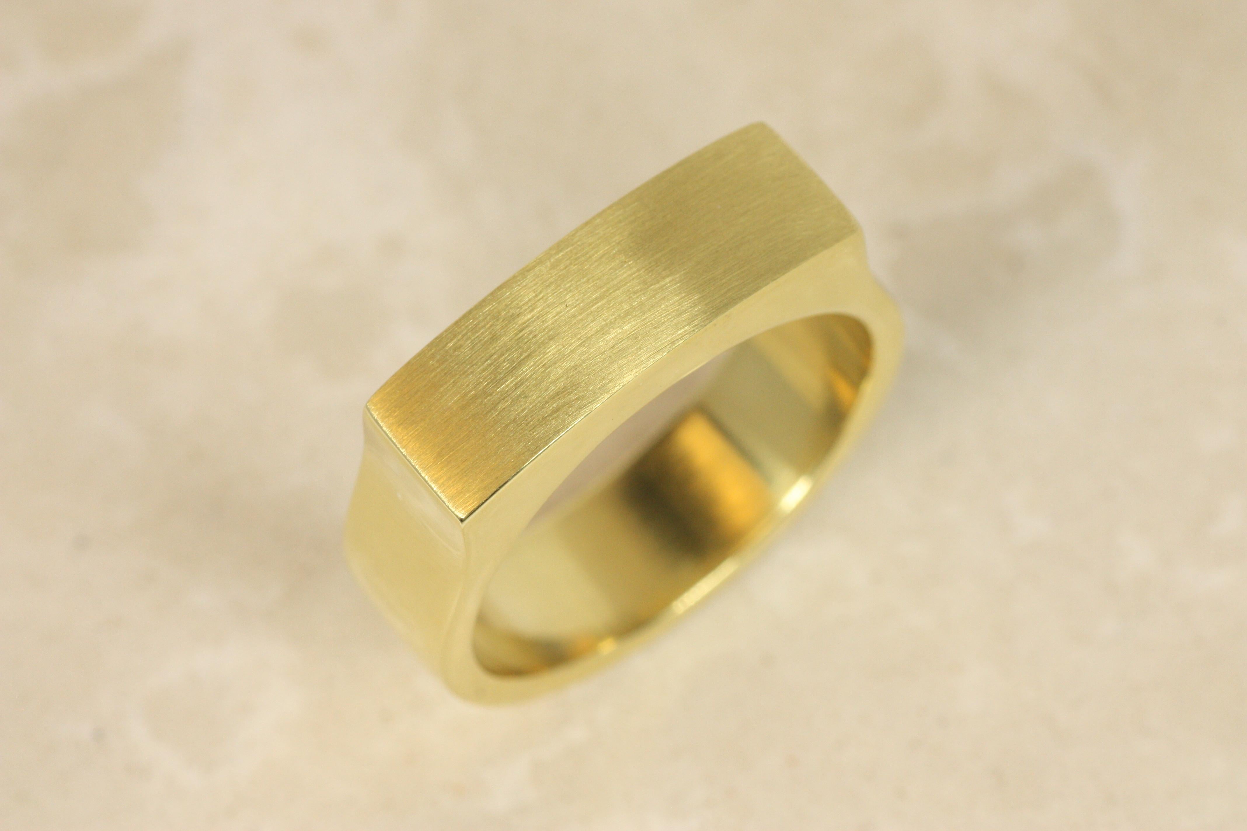 A modern heirloom, this one-of-a-kind signet ring is crafted from 20K California gold, sourced from Bracken Jewelers’ own gold claim in Northern California. The brushed-finish top and high-polished band create a refined yet understated elegance,
