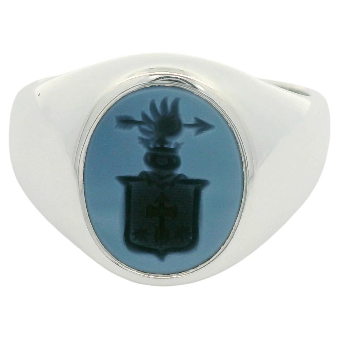 Signet Ring,  925/- Silver, Niccolo Onyx 12.0 x 9.5 mm, with Heraldic Engraving