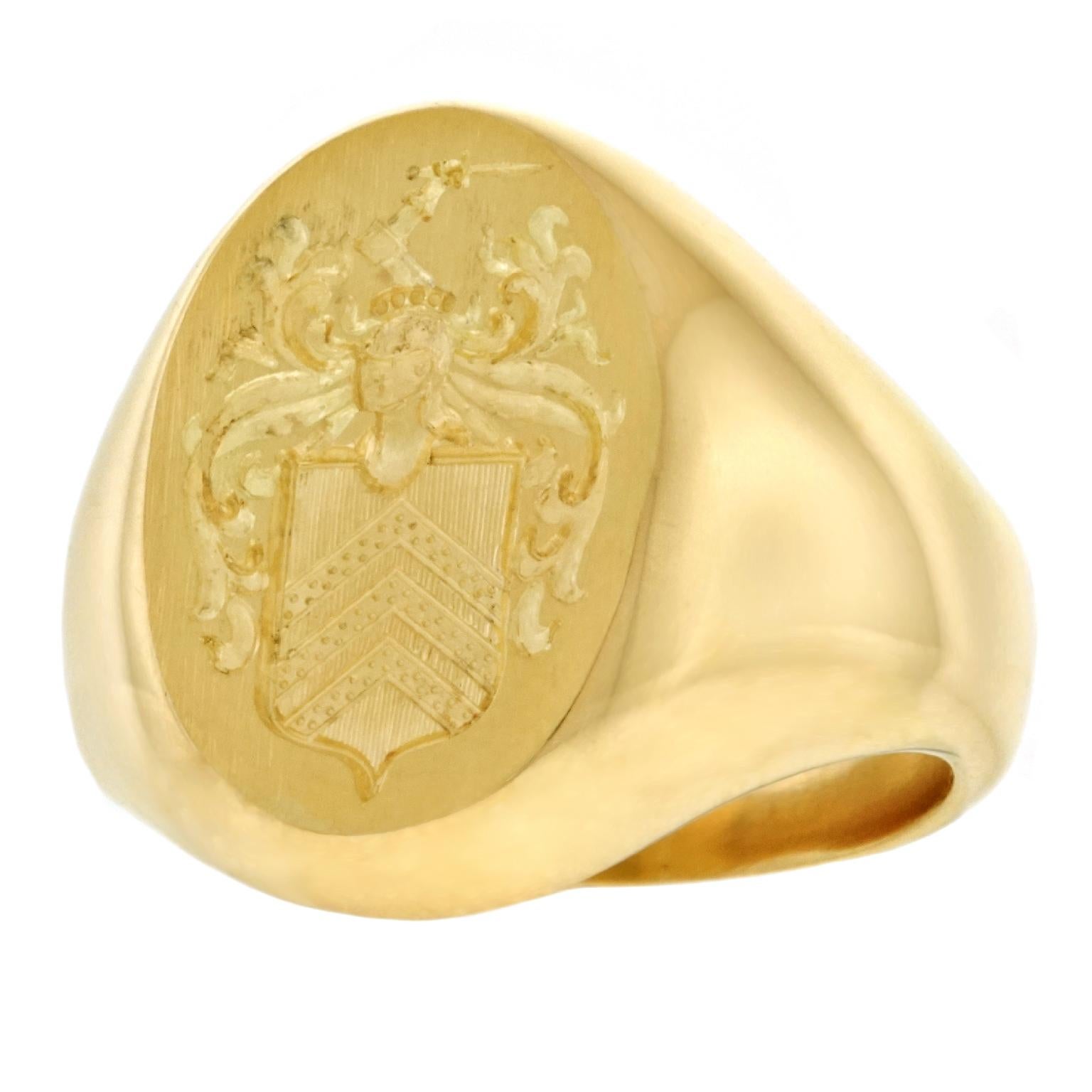 Signet Ring by Larter 18 Karat, circa 1950s, American In Excellent Condition In Litchfield, CT