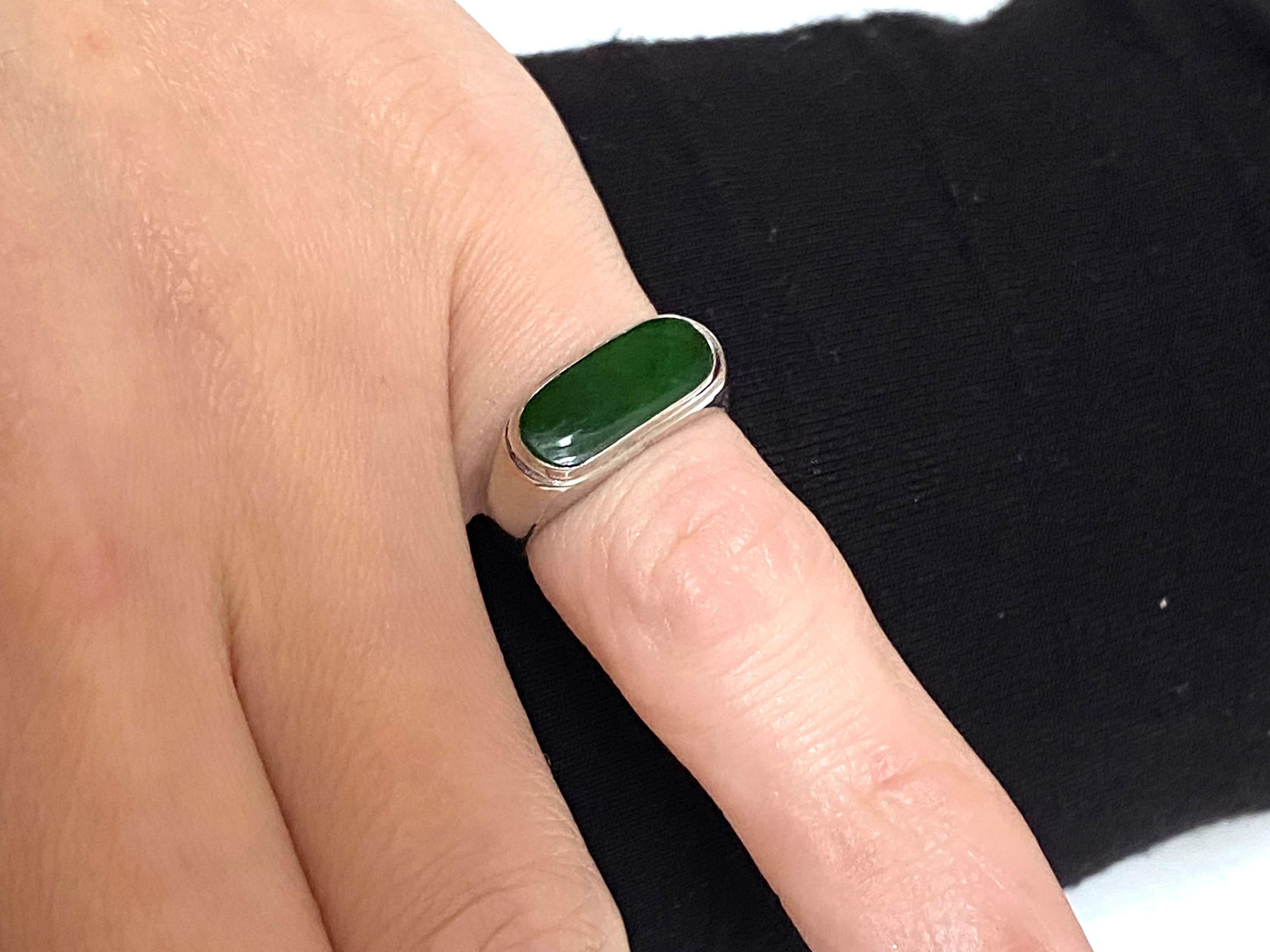 Contemporary Signet Ring in 18Kt White Gold with 1.38 Cts Carved Imperial Green Jadeite Jade