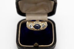Signet ring with sapphire and 1.90ct old european diamonds, Netherlands, 1940s.