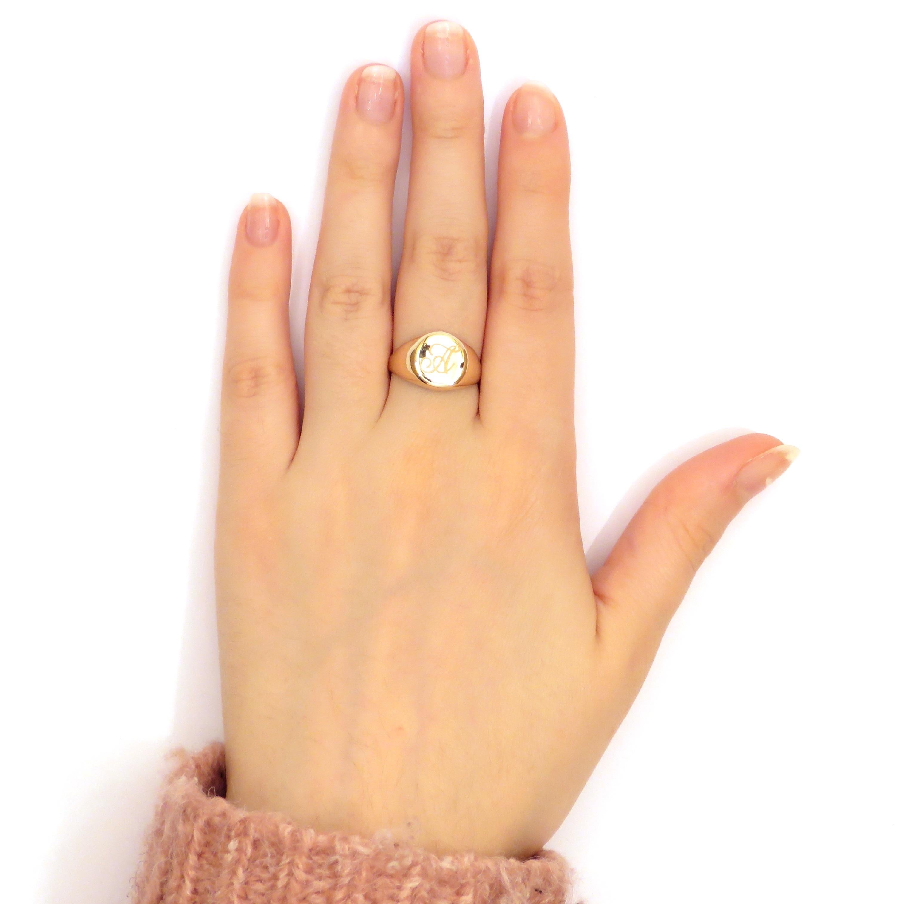 Modern Signet Rose Gold Custom Ring Handcrafted in Italy by Botta Gioielli