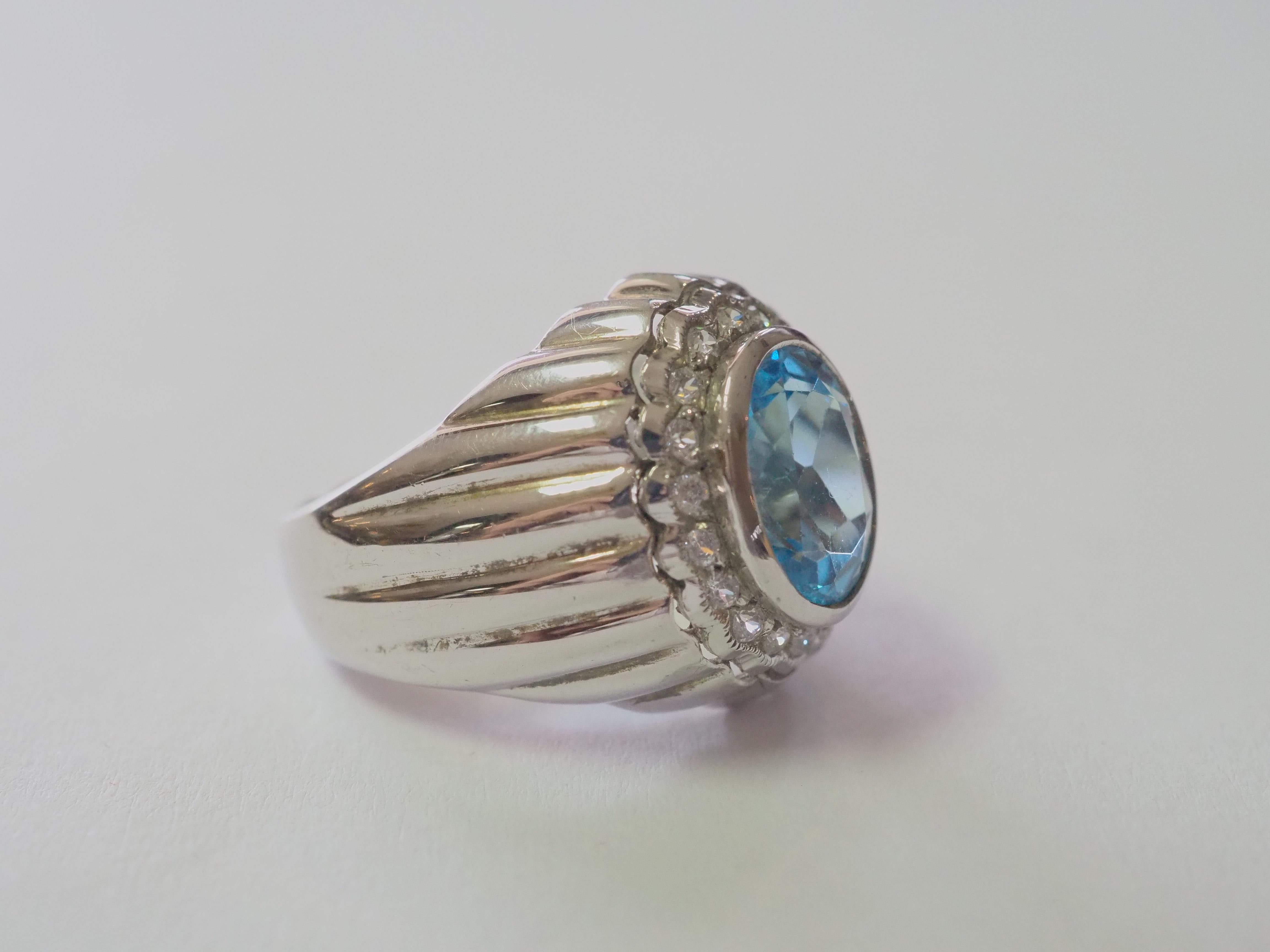 Signet Trombino 5ct Oval Blue Topaz & CZ Sterling Silver Men's Ring In Excellent Condition For Sale In เกาะสมุย, TH