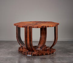 Signo Foyer table