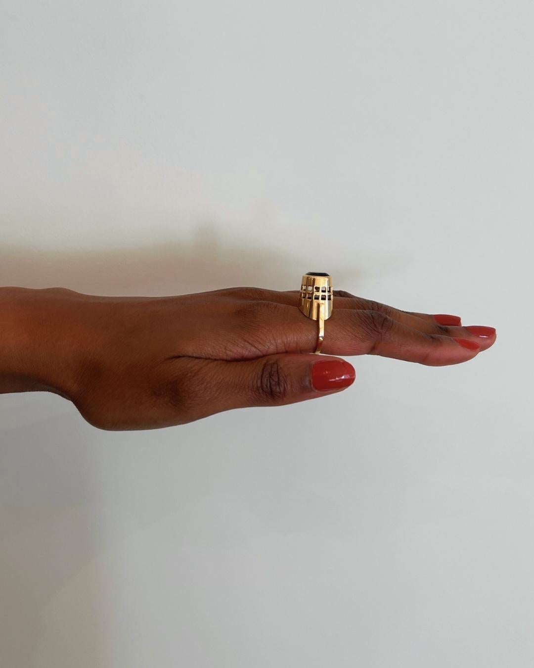 Modernista Sigurd Persson Anello in oro e quarzo fumé dal design nordico scandinavo in vendita